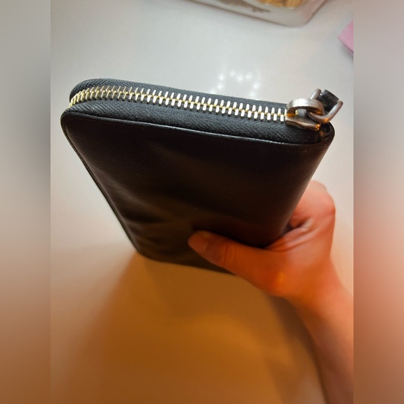 AUTHENTIC Pre-Owned Prada Large Saffiano Leather Wallet - Picture 7 of 13